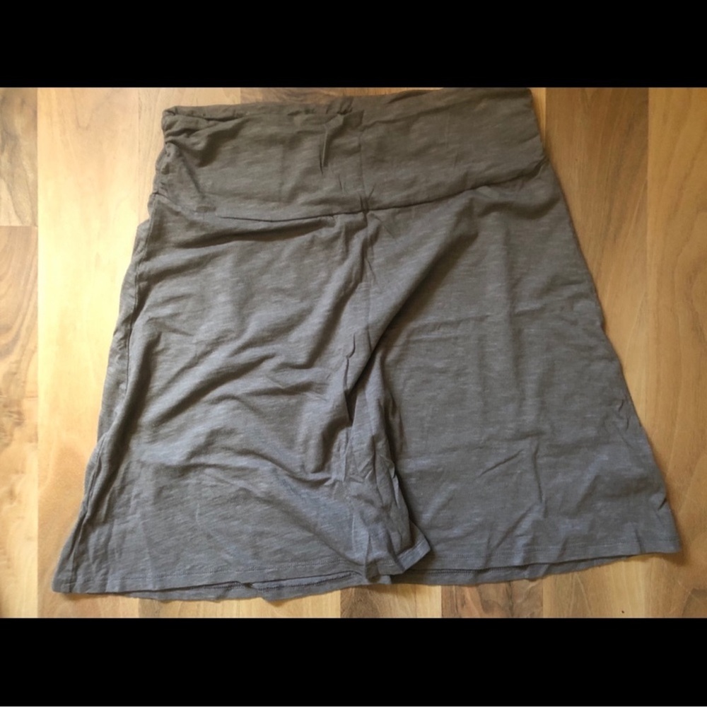 EUC! HORNY TOAD Gray Knee-Length Skirt SZ Small